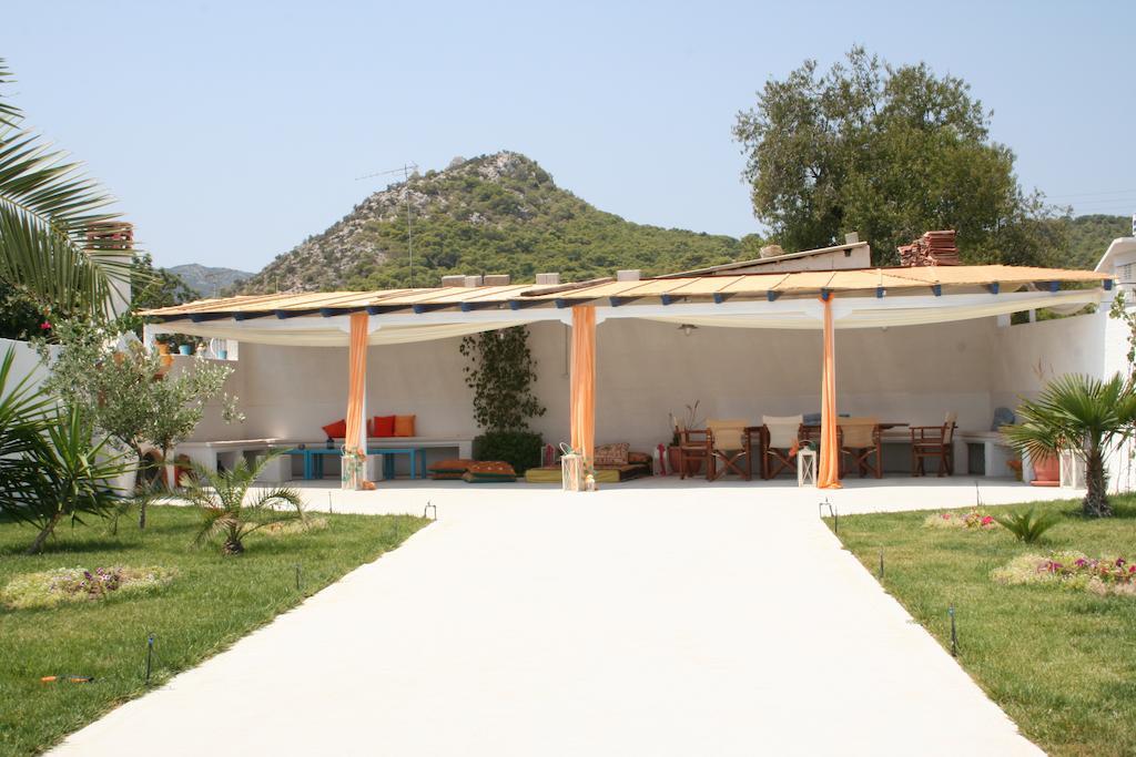 Helios Hotel Agia Marina  Eksteriør bilde